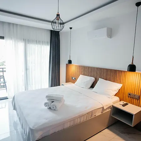 Vira Hotell