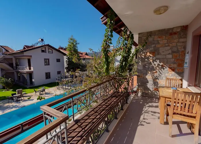 Vira Hotel 4*